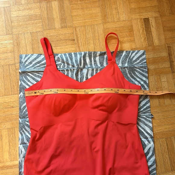 Knix - Picture 2 of 13